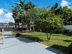 2729 SW 67th Ave, Miami FL 33155