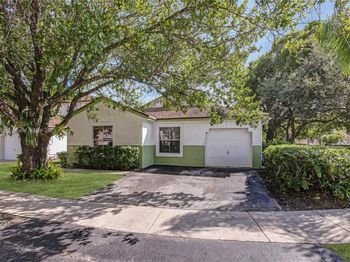 20774 NW 3rd Ct