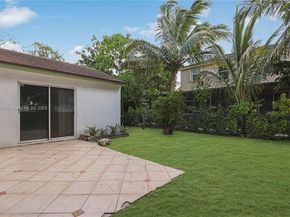 20774 NW 3rd Ct, Pembroke Pines FL 33029