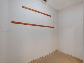20774 NW 3rd Ct, Pembroke Pines FL 33029