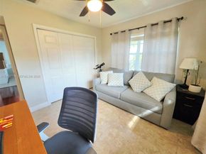 3371 NW 67th St, Fort Lauderdale FL 33309