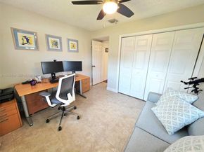 3371 NW 67th St, Fort Lauderdale FL 33309