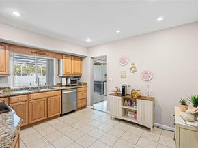 5214 W Park Rd, Hollywood FL 33021