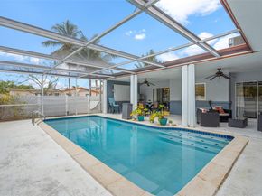 5214 W Park Rd, Hollywood FL 33021