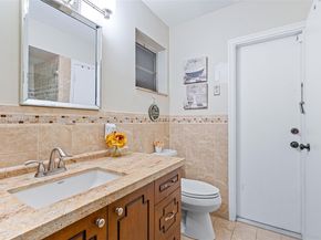 5214 W Park Rd, Hollywood FL 33021