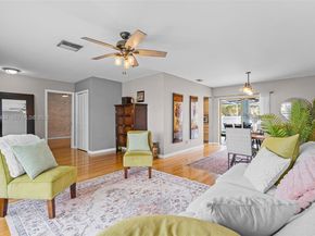 5214 W Park Rd, Hollywood FL 33021