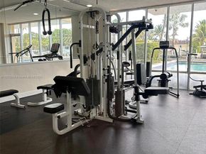 2350 NE 135th St 1406, North Miami FL 33181
