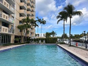 2350 NE 135th St 1406, North Miami FL 33181