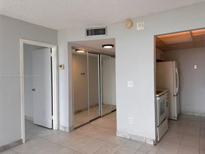 2350 NE 135th St 1406, North Miami FL 33181