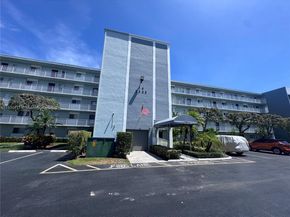 2228 N Cypress Bend Dr 407, Pompano Beach FL 33069