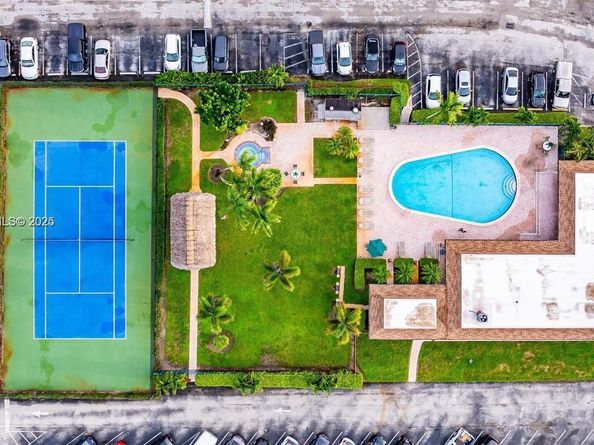 8161 SW 24th Ct 404, Davie FL 33324