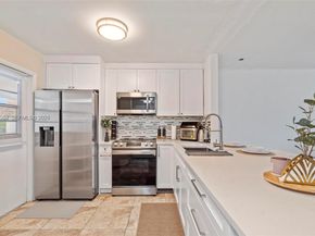 8161 SW 24th Ct 404, Davie FL 33324