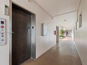 8161 SW 24th Ct 404, Davie FL 33324