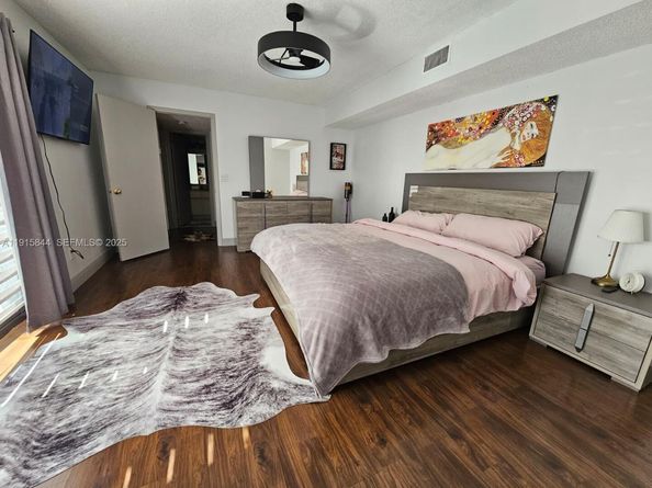 8457 Boca Rio Dr, Boca Raton FL 33433