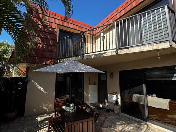 8457 Boca Rio Dr, Boca Raton FL 33433