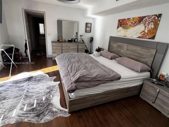 8457 Boca Rio Dr, Boca Raton FL 33433