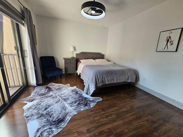 8457 Boca Rio Dr, Boca Raton FL 33433