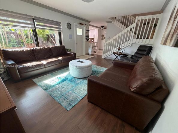 8457 Boca Rio Dr, Boca Raton FL 33433