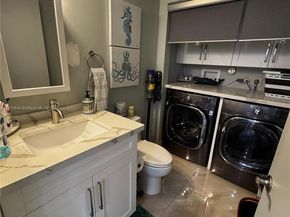 8457 Boca Rio Dr, Boca Raton FL 33433