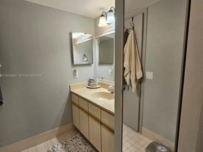 8457 Boca Rio Dr, Boca Raton FL 33433