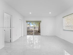 120 Seaman Ave, Opa-Locka FL 33054