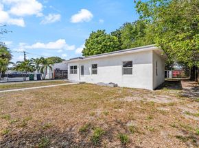120 Seaman Ave, Opa-Locka FL 33054