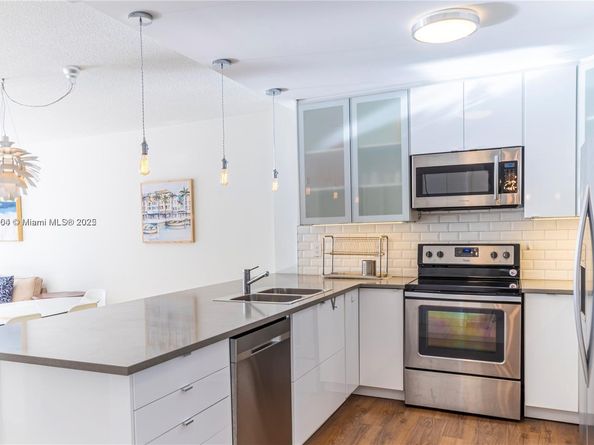 Undisclosed Address #A11762004, Miami Beach FL 33140