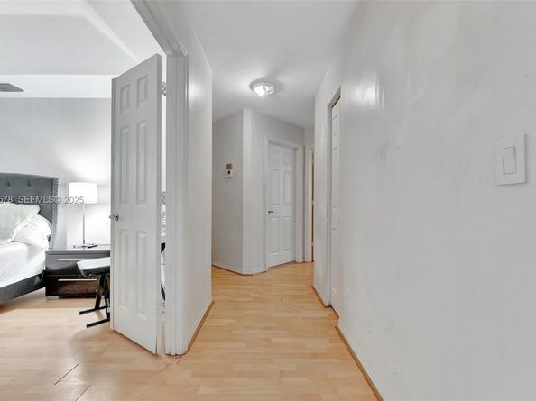 16103 Opal Creek Dr, Weston FL 33331