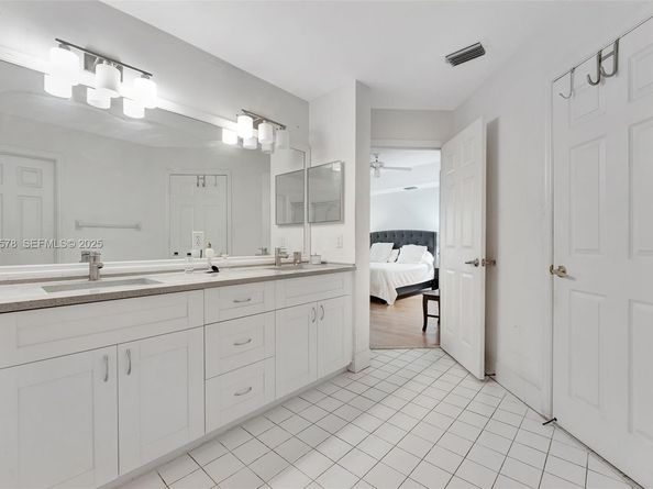 16103 Opal Creek Dr, Weston FL 33331