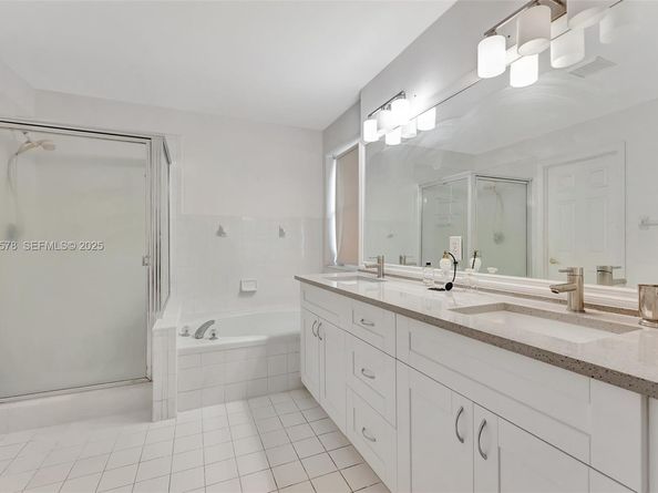 16103 Opal Creek Dr, Weston FL 33331