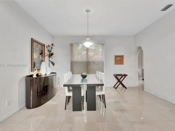 16103 Opal Creek Dr, Weston FL 33331