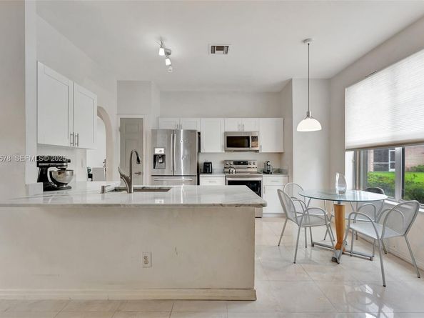 16103 Opal Creek Dr, Weston FL 33331