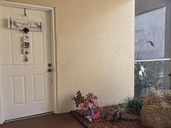 15290 SW 106th Ln 316, Miami FL 33196