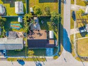 1760 NW 12th Ave, Homestead FL 33030