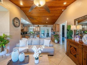 1760 NW 12th Ave, Homestead FL 33030