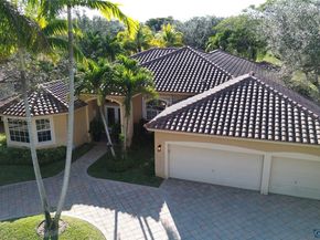 2531 Eagle Run Dr, Weston FL 33327