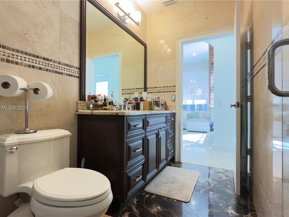 2531 Eagle Run Dr, Weston FL 33327
