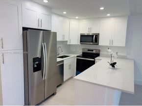 4025 Ellesmere B 4025, Deerfield Beach FL 33442