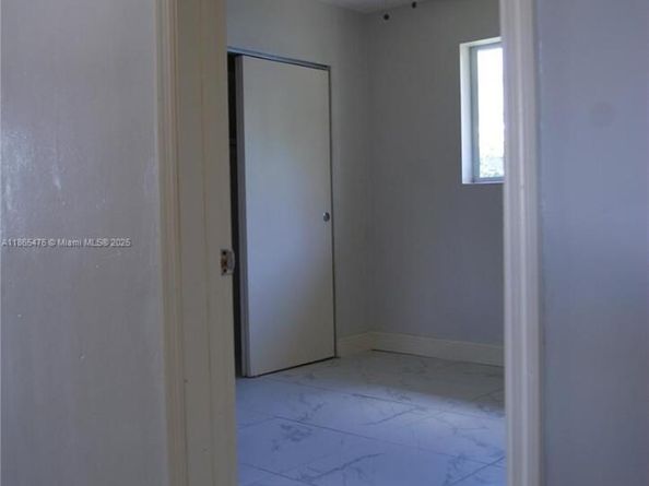 3020 NW 71st St, Miami FL 33147
