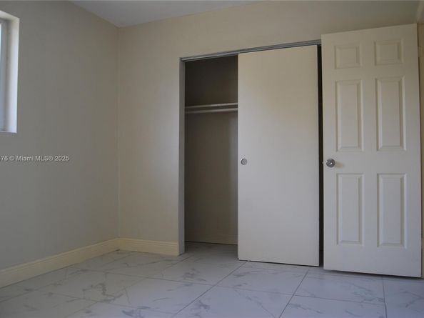 3020 NW 71st St, Miami FL 33147