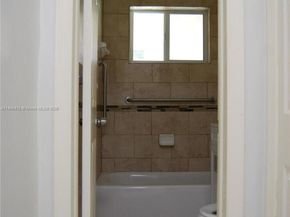 3020 NW 71st St, Miami FL 33147