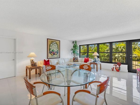 3200 Port Royale Dr N 311, Fort Lauderdale FL 33308