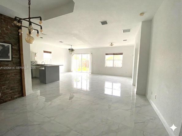 22063 SW 88th Ct, Cutler Bay FL 33190