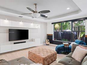 22837 SW 89th Path, Cutler Bay FL 33190