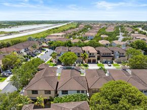 22837 SW 89th Path, Cutler Bay FL 33190