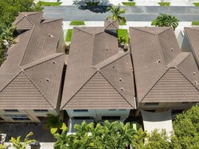 22837 SW 89th Path, Cutler Bay FL 33190
