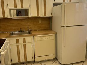 Undisclosed Address #A11971100, Miami Beach FL 33141