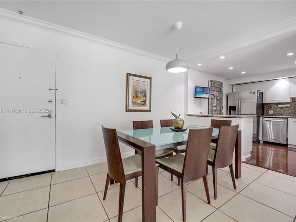 575 Crandon Blvd 306, Key Biscayne FL 33149