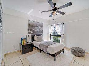 575 Crandon Blvd 306, Key Biscayne FL 33149