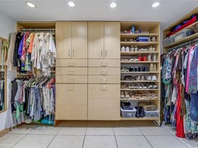 575 Crandon Blvd 306, Key Biscayne FL 33149